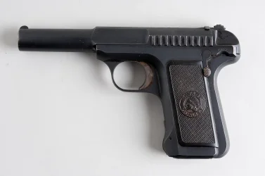 Savage Model 1907 32 ACP.webp