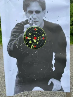 Blunderbuss target 10 paces.webp